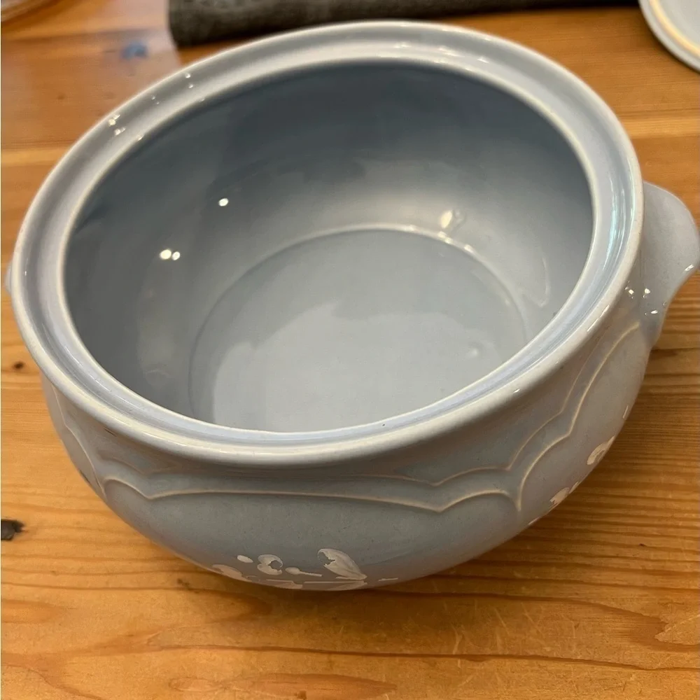 Pfaltzgraff Blue Bouquet, Gazebo, 2 Quart Casserole Bowl